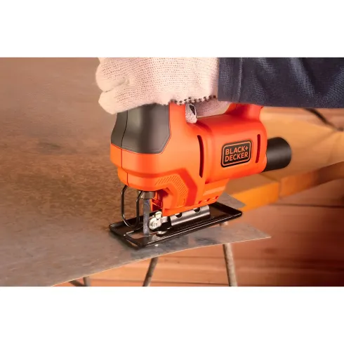 Seghetto Alternativo Black+Decker 400W Velocità Variabile Taglio Inclinato