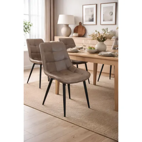 Sedia Imbottita Sala da Pranzo in Ecopelle Marrone Moderna Gambe Nere
