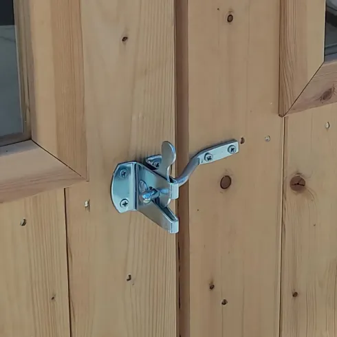 Casetta in Legno Addossata 218x130 cm con Porta Doppia e Pavimento