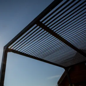 Pergola Bioclimatica con 4 Pannelli Frangivista 360x300 cm Alluminio 2