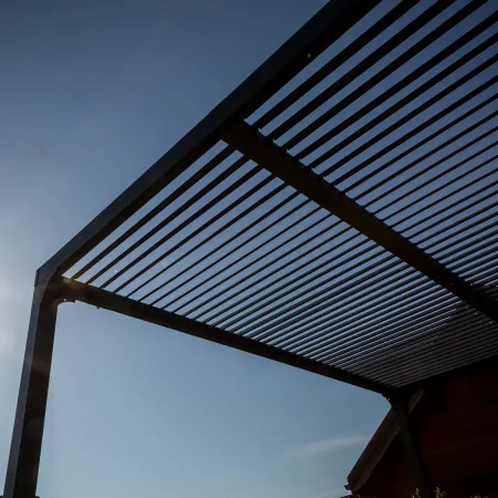 Pergola Bioclimatica in Alluminio 360x300 cm con Tenda e 5 Pannelli